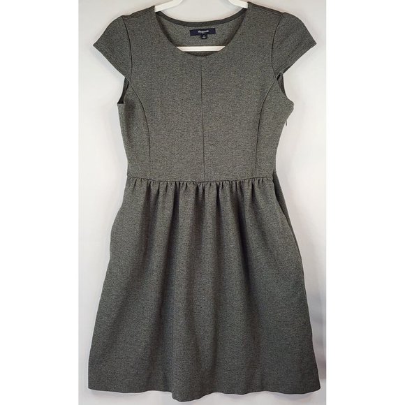 Madewell Dresses & Skirts - Madewell Dress Womens Small Dark Gray Stretch Pleated  Classic Fit & Flare Mini